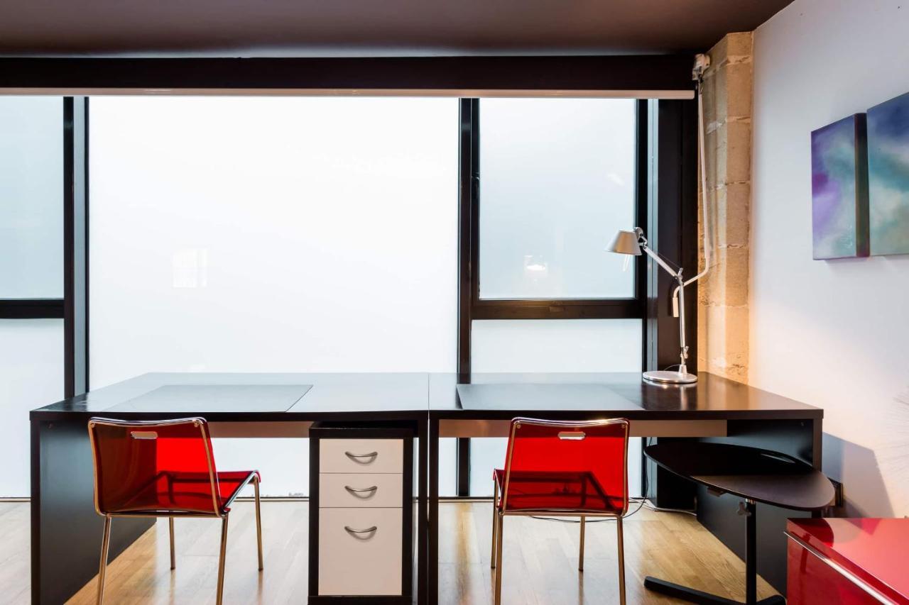 Apartamento Artqhost Jerez Huge Loft & Free Parking Jerez de la Frontera Exterior foto