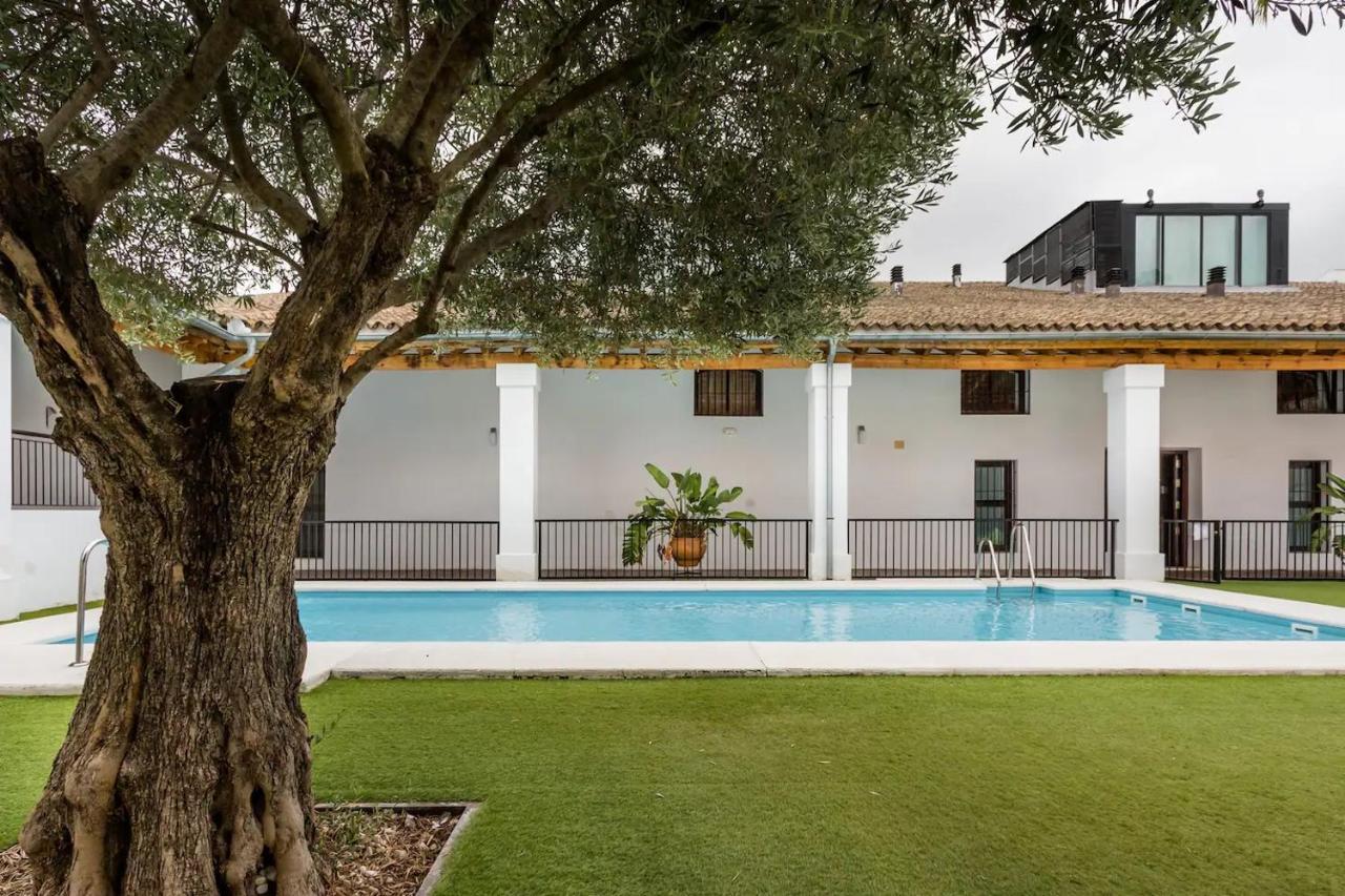 Apartamento Artqhost Jerez Huge Loft & Free Parking Jerez de la Frontera Exterior foto