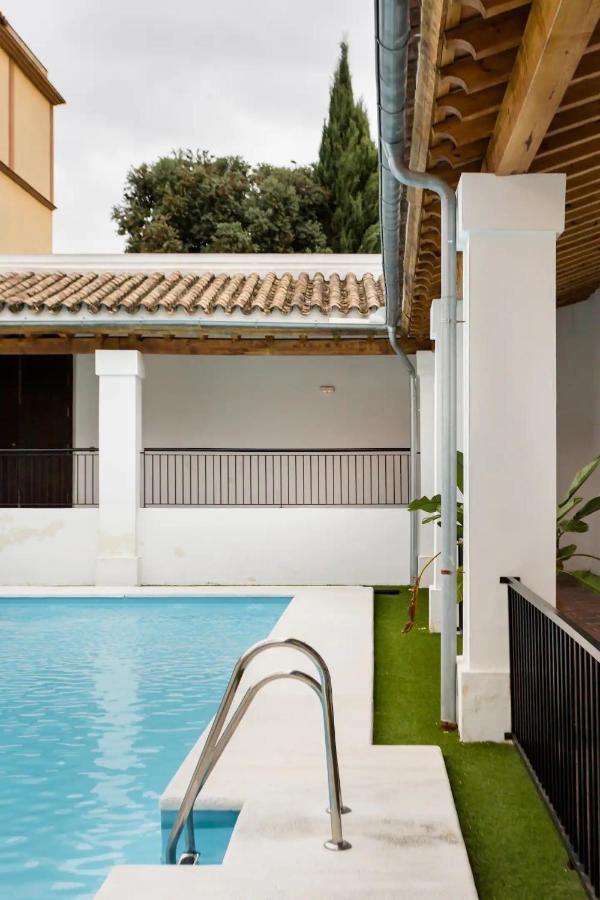 Apartamento Artqhost Jerez Huge Loft & Free Parking Jerez de la Frontera Exterior foto