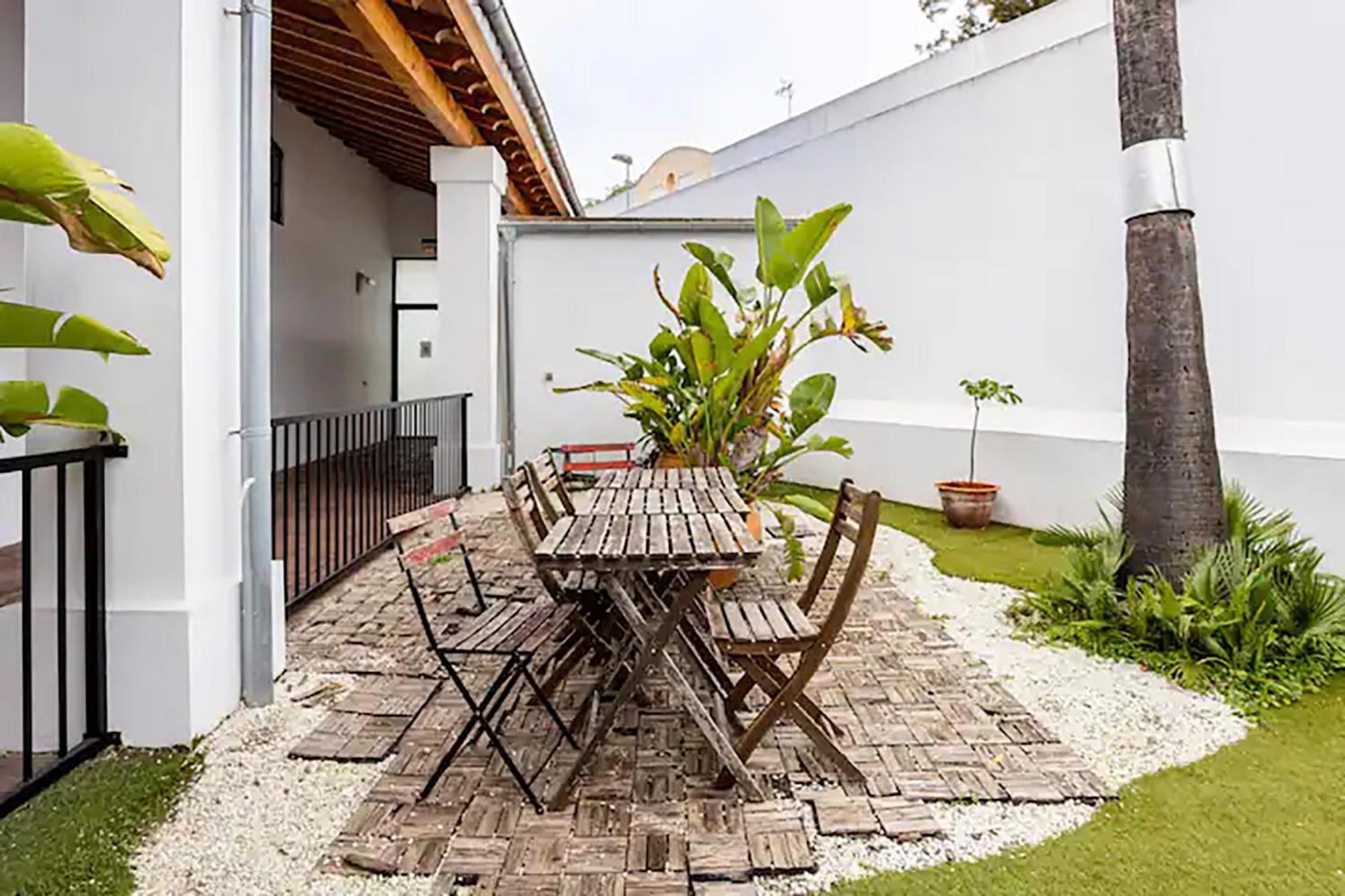 Apartamento Artqhost Jerez Huge Loft & Free Parking Jerez de la Frontera Exterior foto